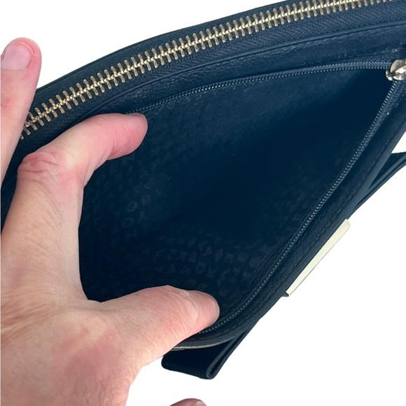 Kate Spade Layton Primrose Black Leather Wallet / Wristlet - Picture 16 of 17